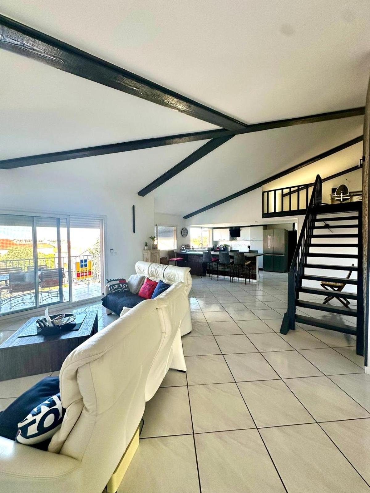 Duplex 6 Personnes 140m2 *